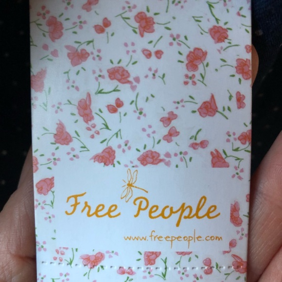 Free People NWT Sage Contrast Shirt Blue Small, - Picture 7 of 8